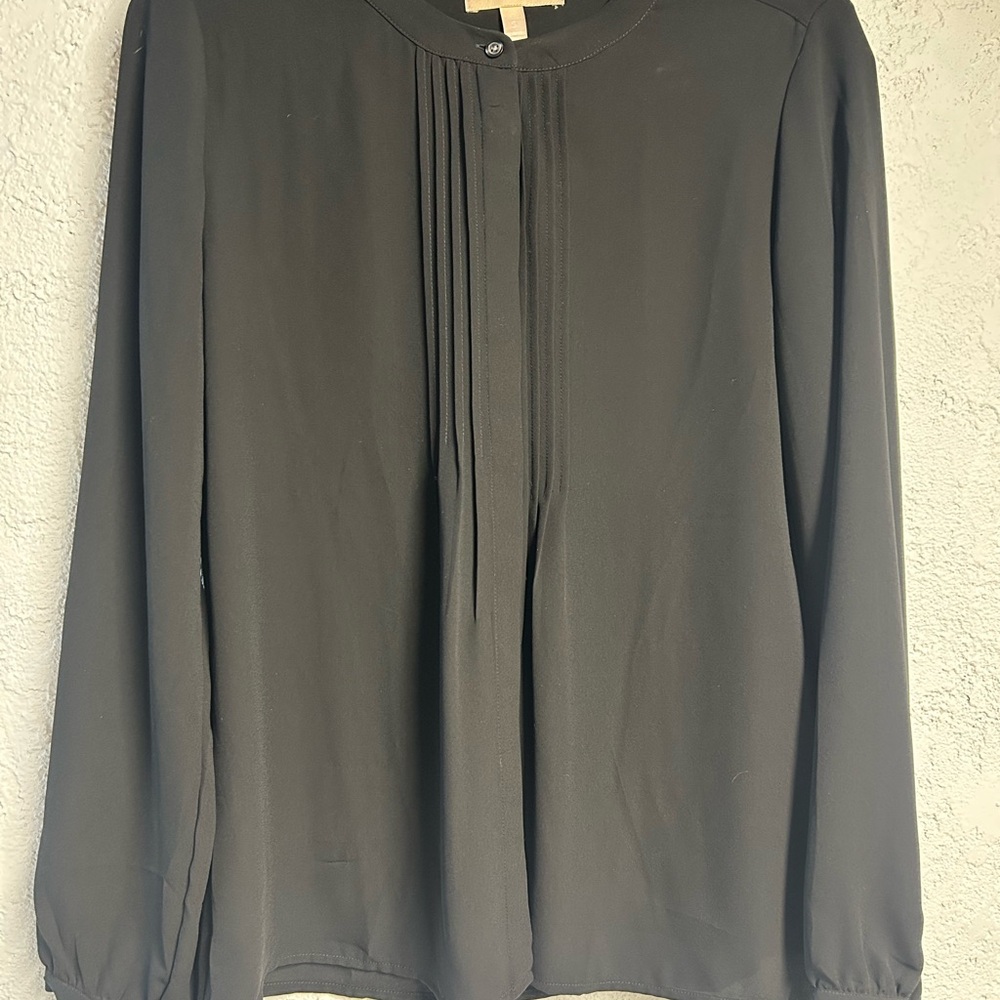 Banana Republic Black Pleated Long Sleeve Blouse